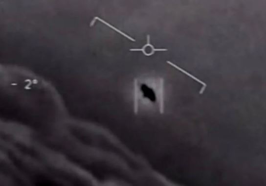 Rusya'da UFO paniği! Uçuşlar durduruldu