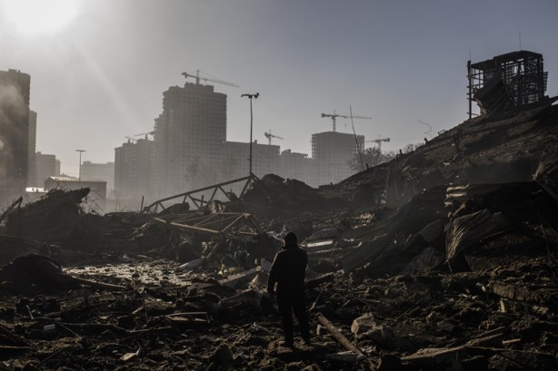 Foto - Rusya'dan alışveriş merkezine saldırı! Ölüler var