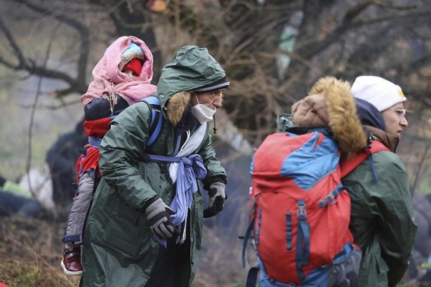 Foto - Rusya’dan olay açıklama! 30 bin askeri yığıldı… Ateş açtılar