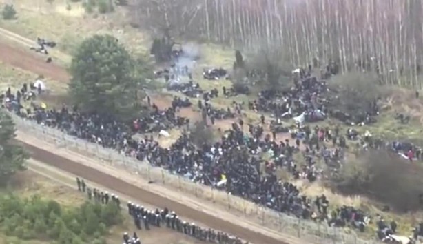 Foto - Rusya’dan olay açıklama! 30 bin askeri yığıldı… Ateş açtılar