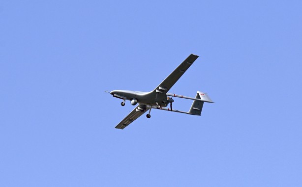 O ülkeden Türk İHA'larının da bulunduğu SİHA'lara karşı olay hamle! 'Geliştiriyoruz' diyerek ilan ettiler