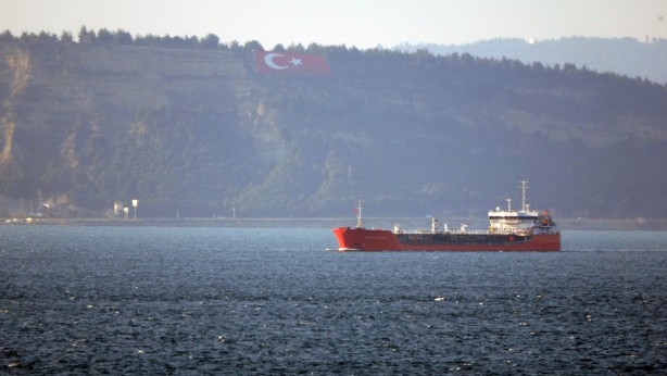 Foto - Rusya'dan Türkiye'ye doğru yola çıkmıştı! Çanakkale Boğazı'na ulaştı