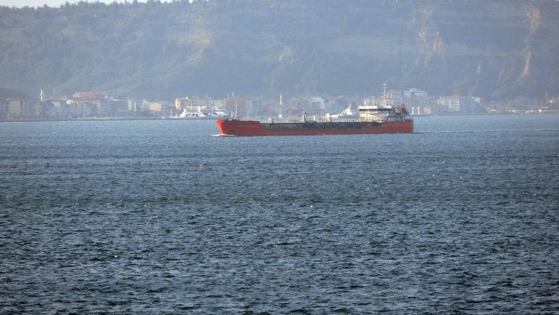 Foto - Rusya'dan Türkiye'ye doğru yola çıkmıştı! Çanakkale Boğazı'na ulaştı