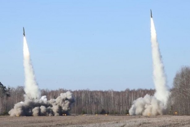 Foto - Rusya'dan Ukrayna'ya yeni saldırı girişimi! Gece saatlerinde… Bu kez başka silahlarını devreye soktu!