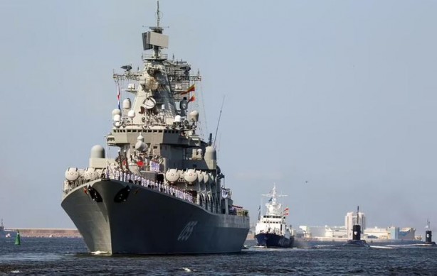 Foto - Rusya'nın ilanı dünyayı ayağa kaldırdı! Jetler havalandı, savaş gemileri harekete geçti