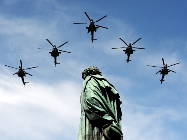 Foto - Rusların dünyaya korku salan silah sistemleri