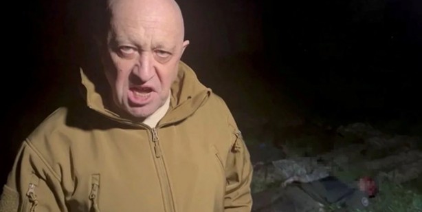 Foto - Rusya'nın paralı asker grubu Wagner duyurdu: Ukrayna'nın kritik kentinden çekilecek, cehennemde yanacaksınız