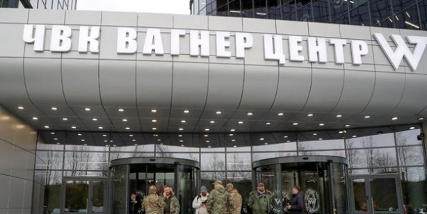 Foto - Rusya'nın paralı asker grubu Wagner duyurdu: Ukrayna'nın kritik kentinden çekilecek, cehennemde yanacaksınız