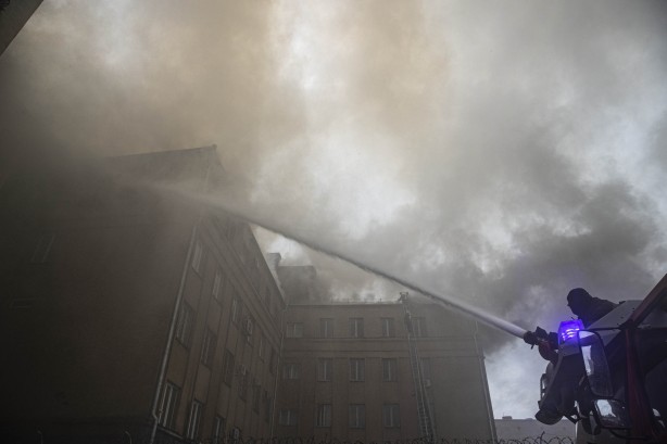 Foto - Rusya'nın vurduğu şehir yanıyor