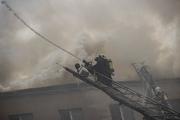 Foto - Rusya'nın vurduğu şehir yanıyor