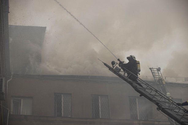 Foto - Rusya'nın vurduğu şehir yanıyor