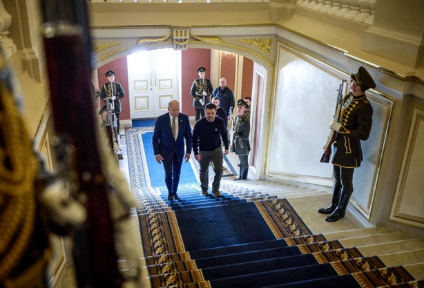 Foto - Rusya'ya karşı yapılan yaptırımda ABD'nin Ukrayna’ya verdiği finans desteği geldi mi? Sözünü yerine getirecek mi? Kritik hamle