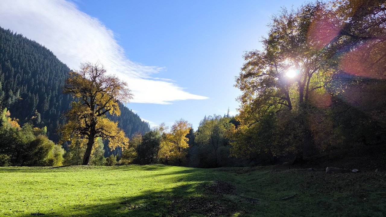 Foto - Rutav Gölü'nde büyüleyici atmosfer