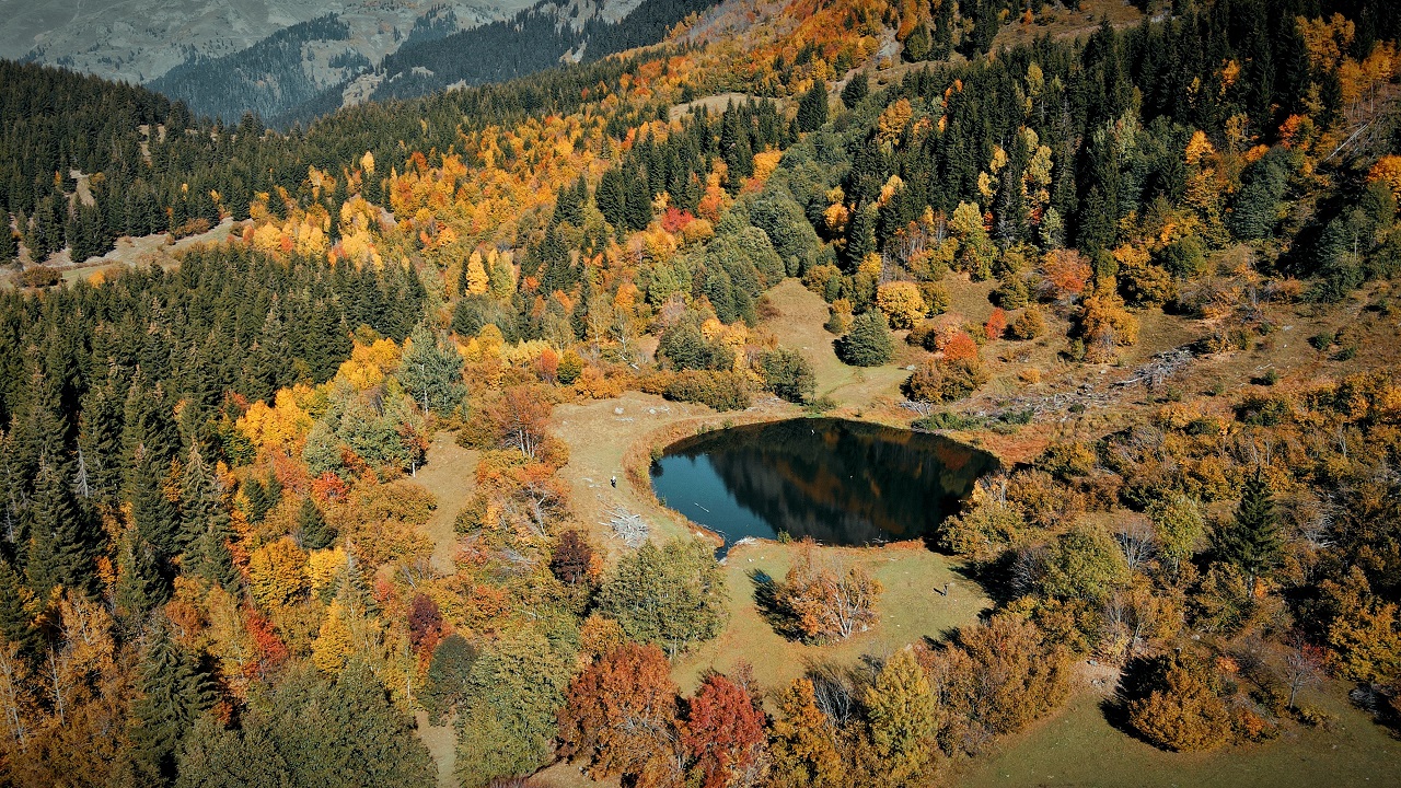 Foto - Rutav Gölü'nde büyüleyici atmosfer