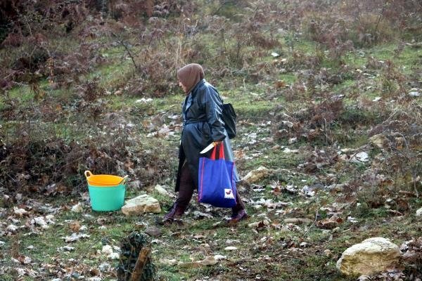 Foto - Rüyasında görüp Almanya'dan koşarak Türkiye'ye geldi! Kazı çalışması başlattı, elmas, mücevher...