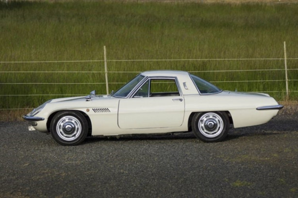 Foto - RX-8'in atasına istenen fiyat dudak uçuklatıyor