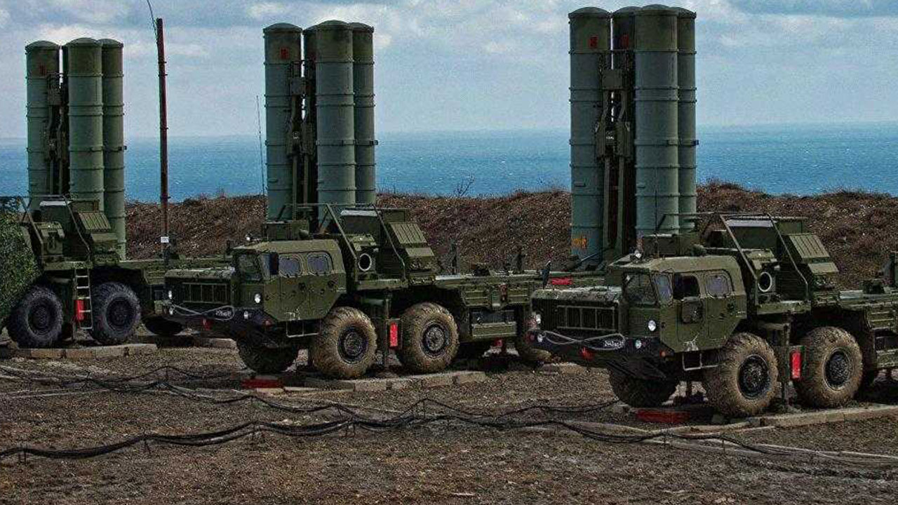 S-400'ler apar topar aktif edildi! O ülkenin uçağına saldırı yapıldı