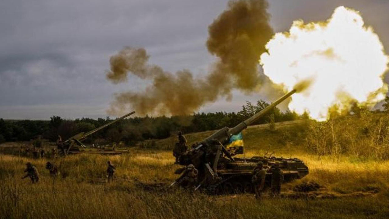 Foto - S-400'ler müdahale edemedi: Petrol tesisi vuruldu