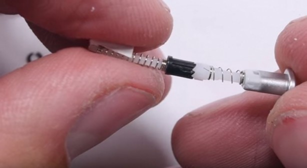 Foto - S Pen'in içinde ne var?