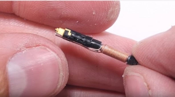 Foto - S Pen'in içinde ne var?