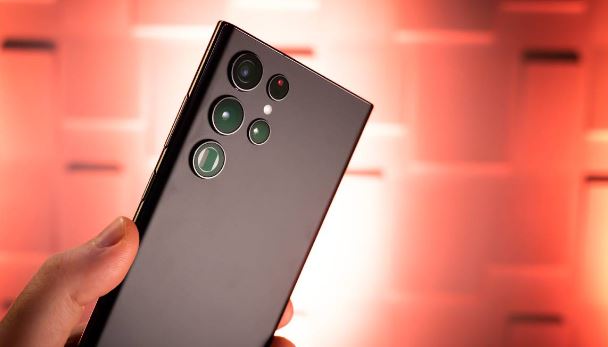 Foto - S23 Ultra mı yoksa iPhone 14 Pro Max mi? Hangisi daha sağlam?