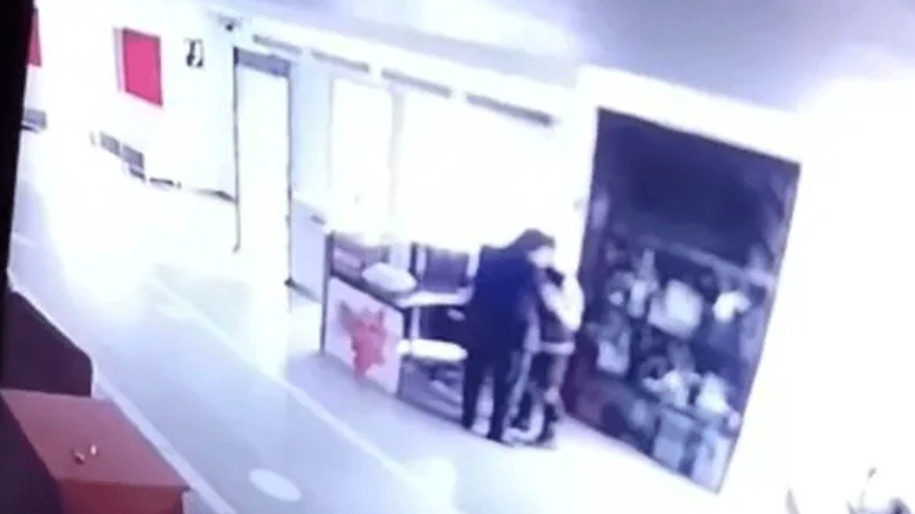 Foto - Saadet Partisi şimdi memnun mu? Ak Parti’den CHP’ye geçen belediyede ilk icraat sevişmek!