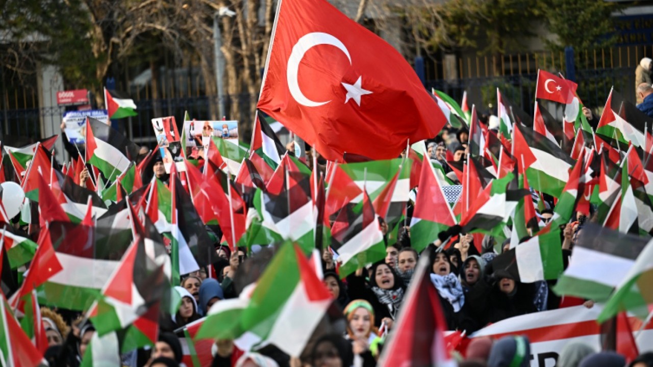 Foto - Saadet Partisi'nin ortağı CHP gazetesinden kin kusan başlık! Tepki yağıyor