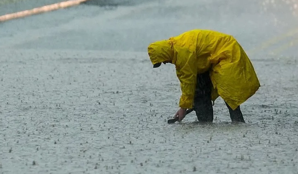 Foto - Saat verildi! İstanbul'u sağanak yeniden vuracak! Hafta sonu planınız varsa iptal edin