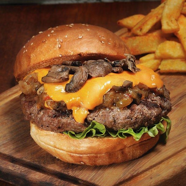 Foto - Sabah kahvaltısında tost yiyenler dikkat! Nasıl bize geri döner?