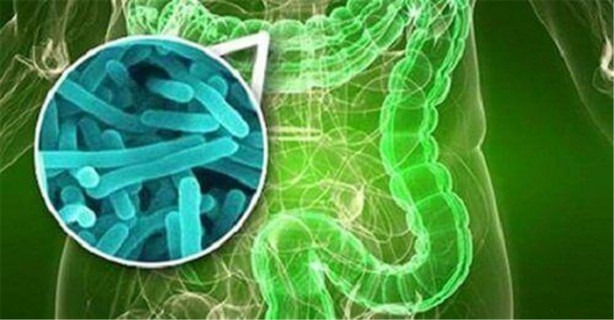 Foto - Sabah kalktığınızda bir bardak suya tükürün ve...