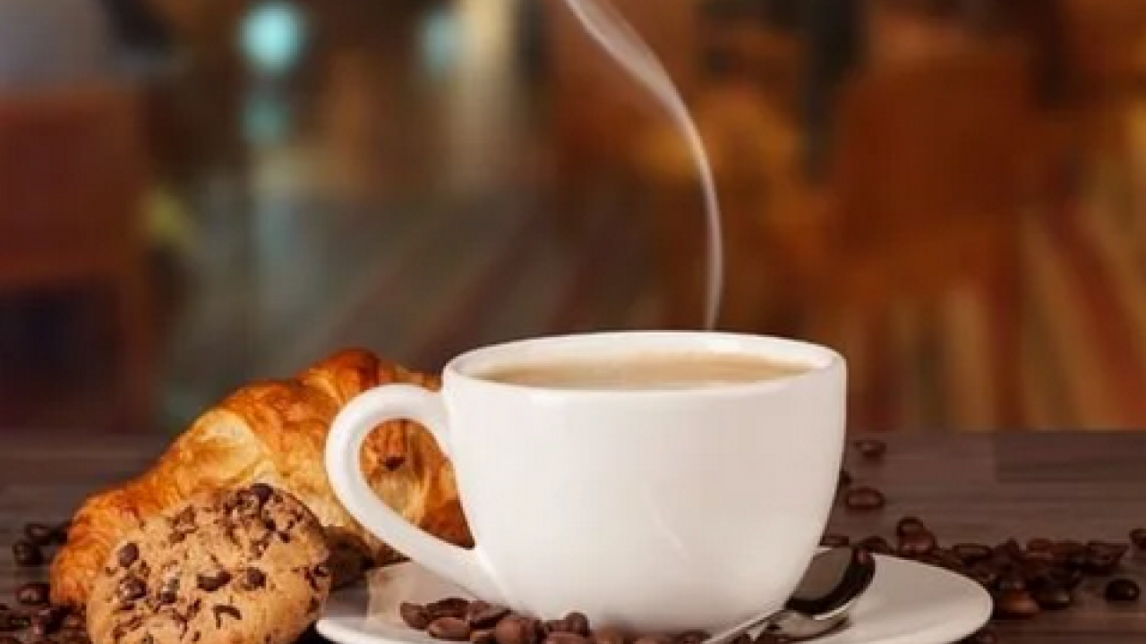 Sabah saatlerinde içilen kahve mutlu ediyor! Her gün tüketin iyi geliyor
