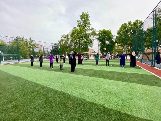 Foto - Sabah Sporlarına vatandaştan yoğun ilgi