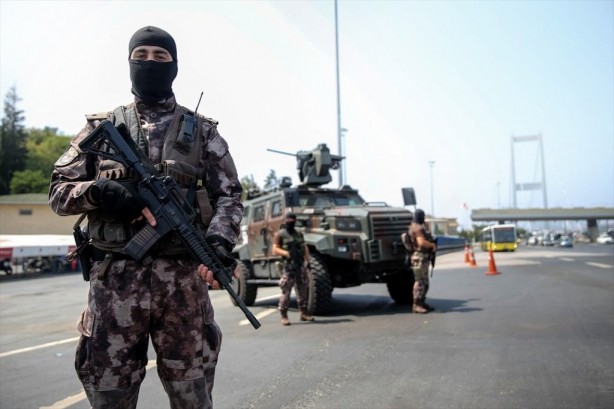 Foto - 'Sabahın ilk ışıklarına kadar çarpıştık'