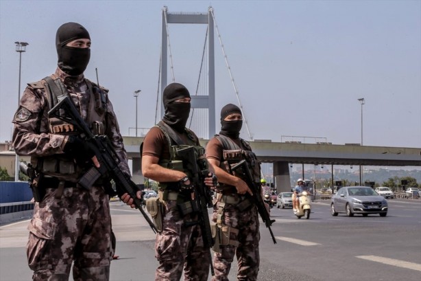 Foto - 'Sabahın ilk ışıklarına kadar çarpıştık'