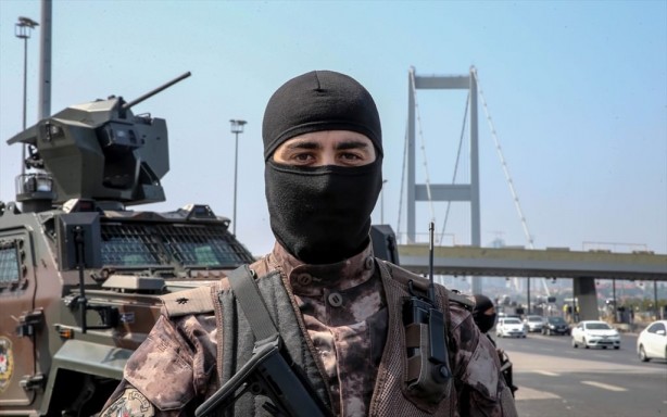 Foto - 'Sabahın ilk ışıklarına kadar çarpıştık'