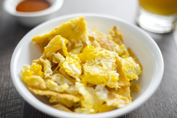 Sabahları böyle yemek iştahı kapatıp 2 beden inceltiyor