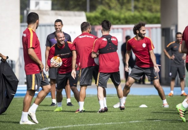 Foto - Sabri artık sağ bekte değil!