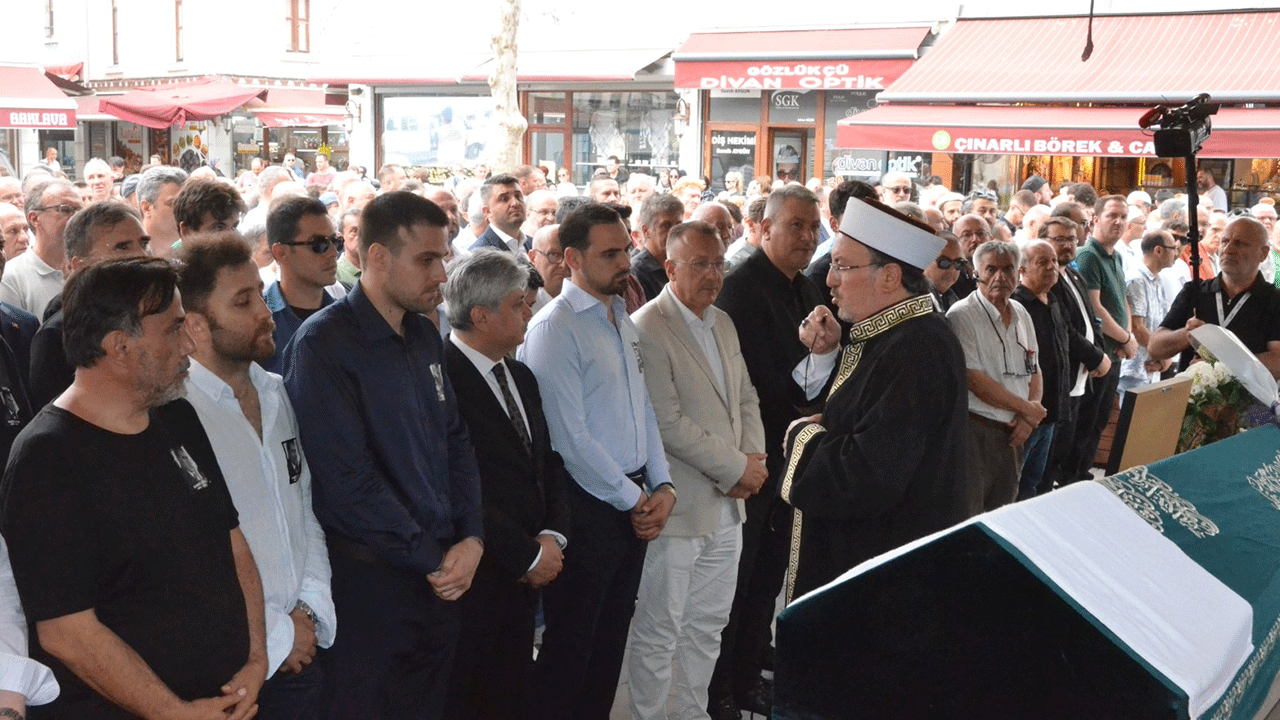 Foto - Sabri Ugan memleketinde son yolculuğuna uğurlandı