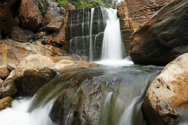 Foto - Sabun Çayı Şelalesi serinliğin adresi oldu