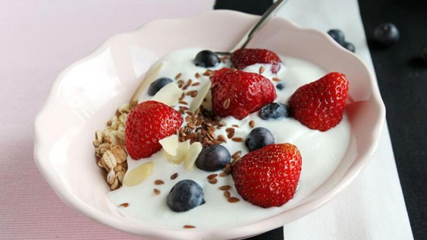 Foto - Saç çıkmadık yer bırakmıyor! İşte saçların uzamasını ve gürleştirmesini sağlayan doğal teknikler