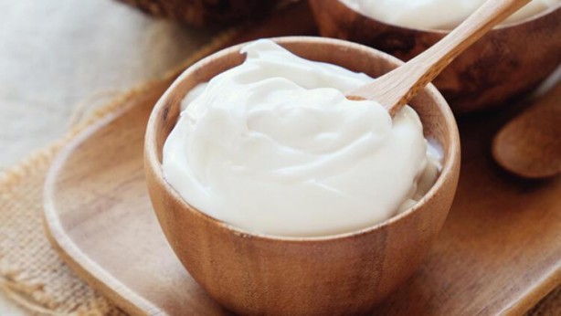 Foto - Saç çıkmadık yer bırakmıyor! İşte saçların uzamasını ve gürleştirmesini sağlayan doğal teknikler