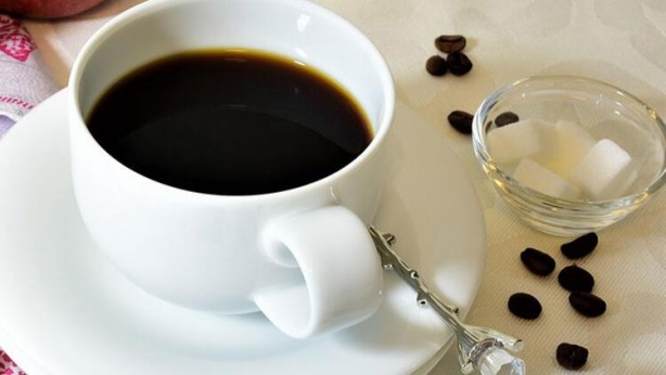 Foto - Saç çıkmadık yer bırakmıyor! İşte saçların uzamasını ve gürleştirmesini sağlayan doğal teknikler