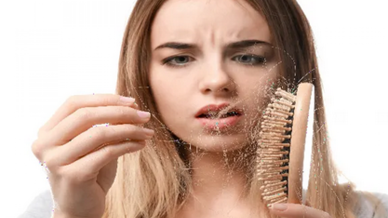 Foto - Saç diplerindeki egzama, kepek ve kaşıntının çaresi! Çözümü son derece kolay: 1 damlası kafa derisini rahatlatıyor