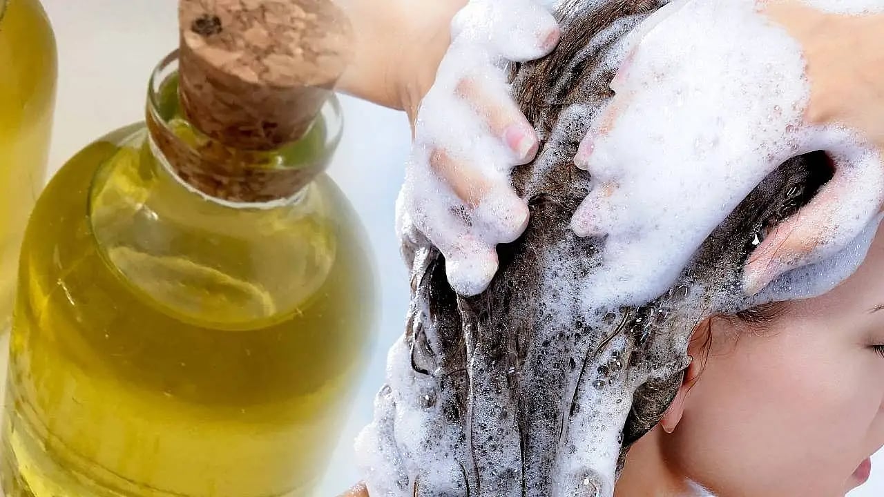 Saç dökülmesini hızlıca kesiyor: Bu yiyecek saç dökülmesini anında durduruyor! Büyük bir etkiye sahip olduğu biliniyor!