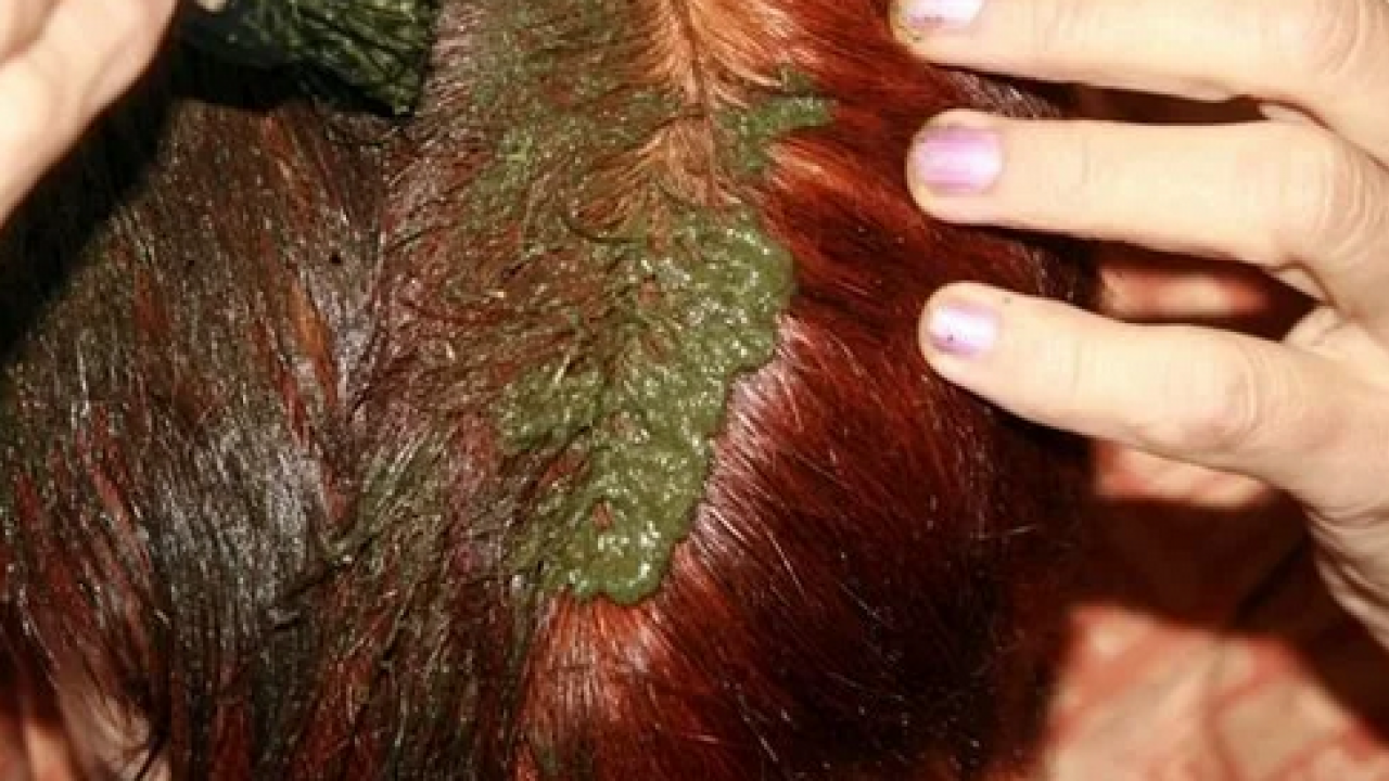 Foto - Saça kına nasıl yakılır? Kınanın saça faydaları nelerdir? Bakın neye iyi geliyor