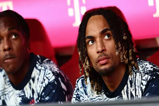 Foto - Sacha Boey, Bayern Münih'te ortalığı karıştırdı! Taraftarlar çılgına döndü: Hemen gönderin