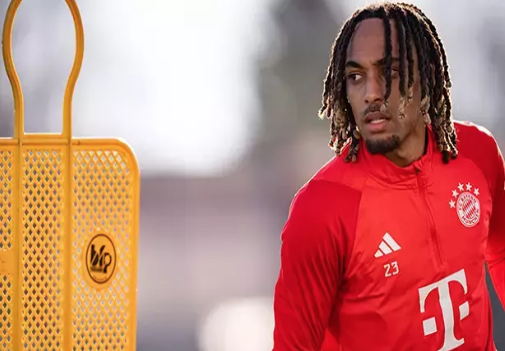 Sacha Boey, Bayern Münih'te ortalığı karıştırdı! Taraftarlar çılgına döndü: Hemen gönderin