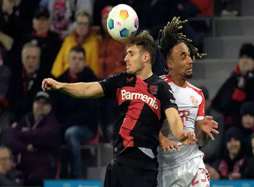 Foto - Sacha Boey, Bayern Münih'te ortalığı karıştırdı! Taraftarlar çılgına döndü: Hemen gönderin