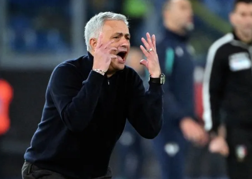 Foto - Sacha Boey'in yeni teknik direktörü belli oldu! Herkesi şaşırtan bu hamleyi yaptılar: Çılgına dönecek: Herkesi şaşırttı…