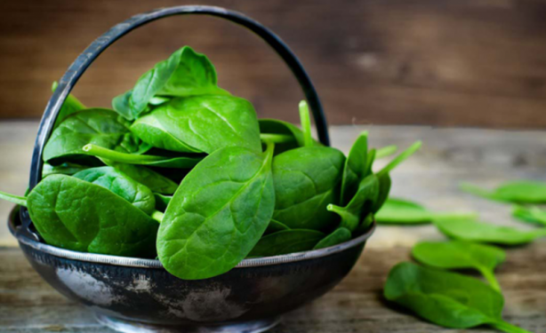 Foto - Saçı dökülenler dikkat! Durduruyor... Artık bu besinleri severek yiyeceksiniz